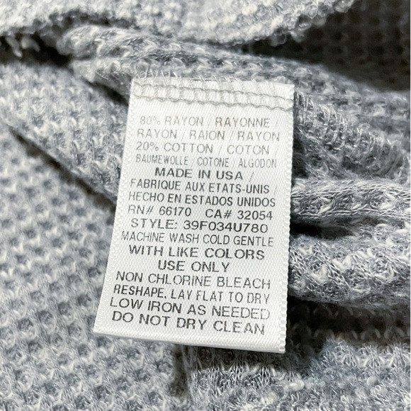 Free People Women’s M Top Gray Storyteller Waffle Knit Open Back Oversized - Picture 10 of 10